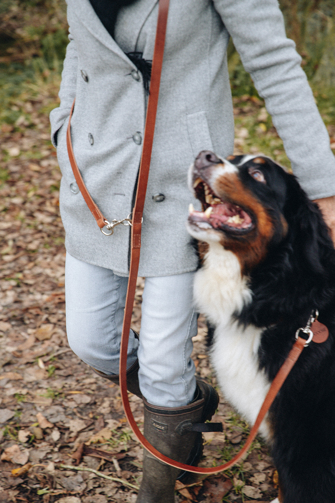 OWEN CROSSBODY LEASH
